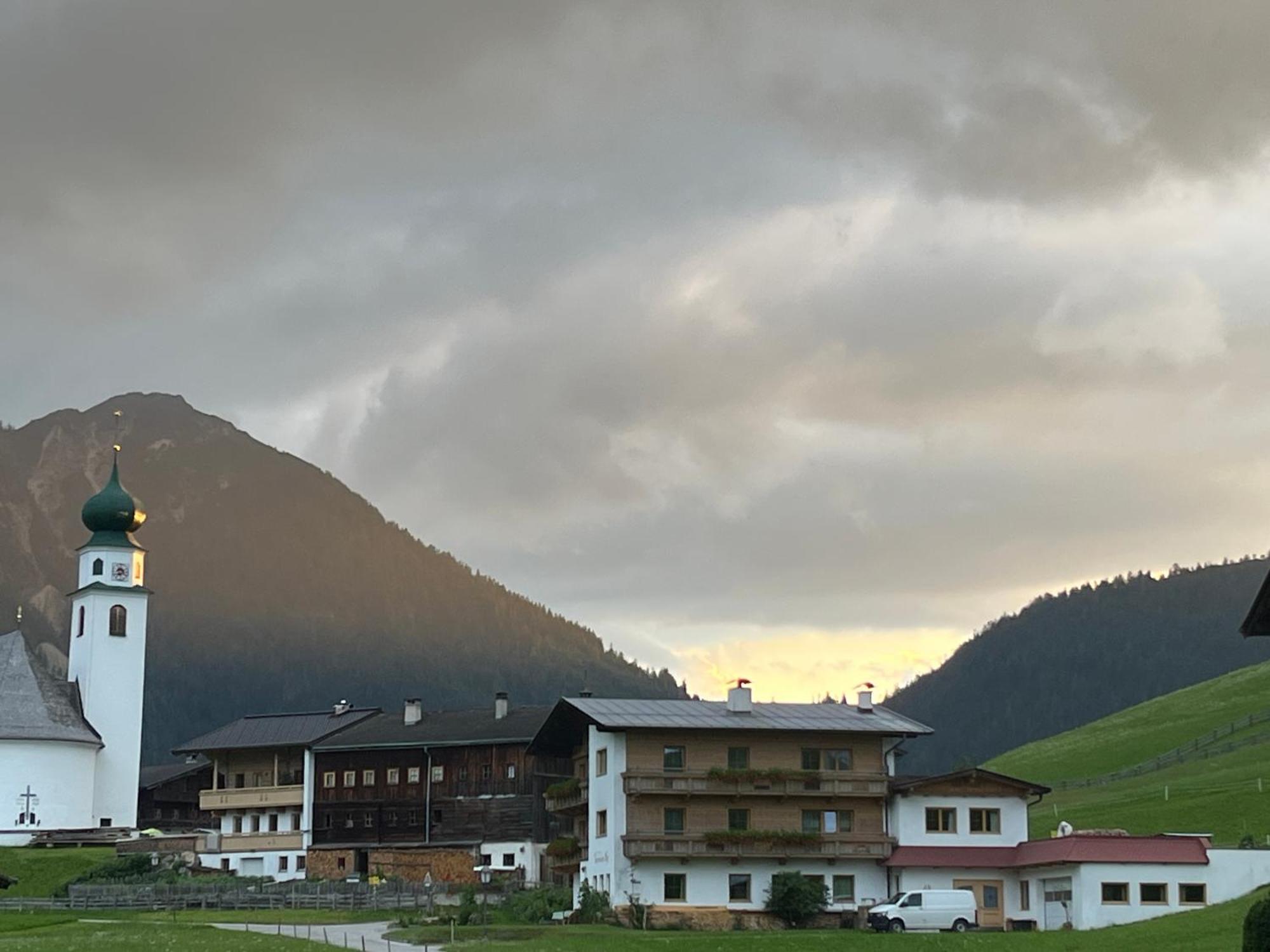 Hotel Gasthof Gradlspitz Thierbach Exterior foto